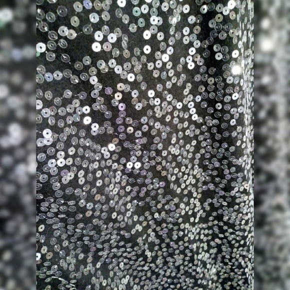 Ann Taylor Loft black sequin tanktop - Picture 3 of 3