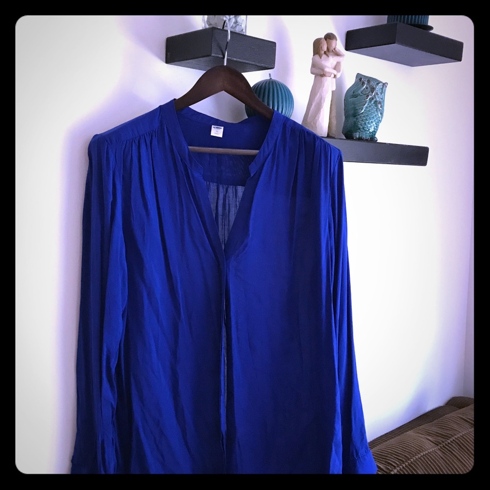 Cute & Comfortable blouse! Dress it up or down!!❤️