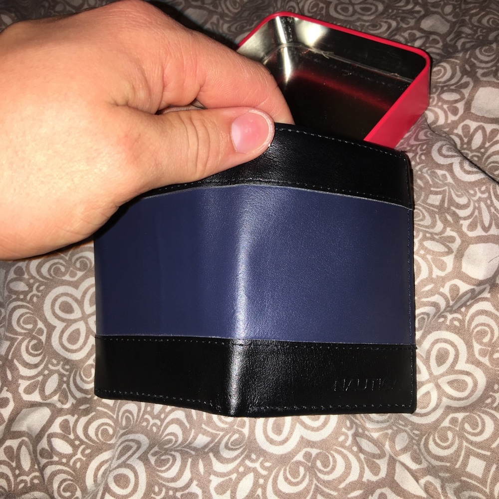 Men's Nautica blue & black Wallet