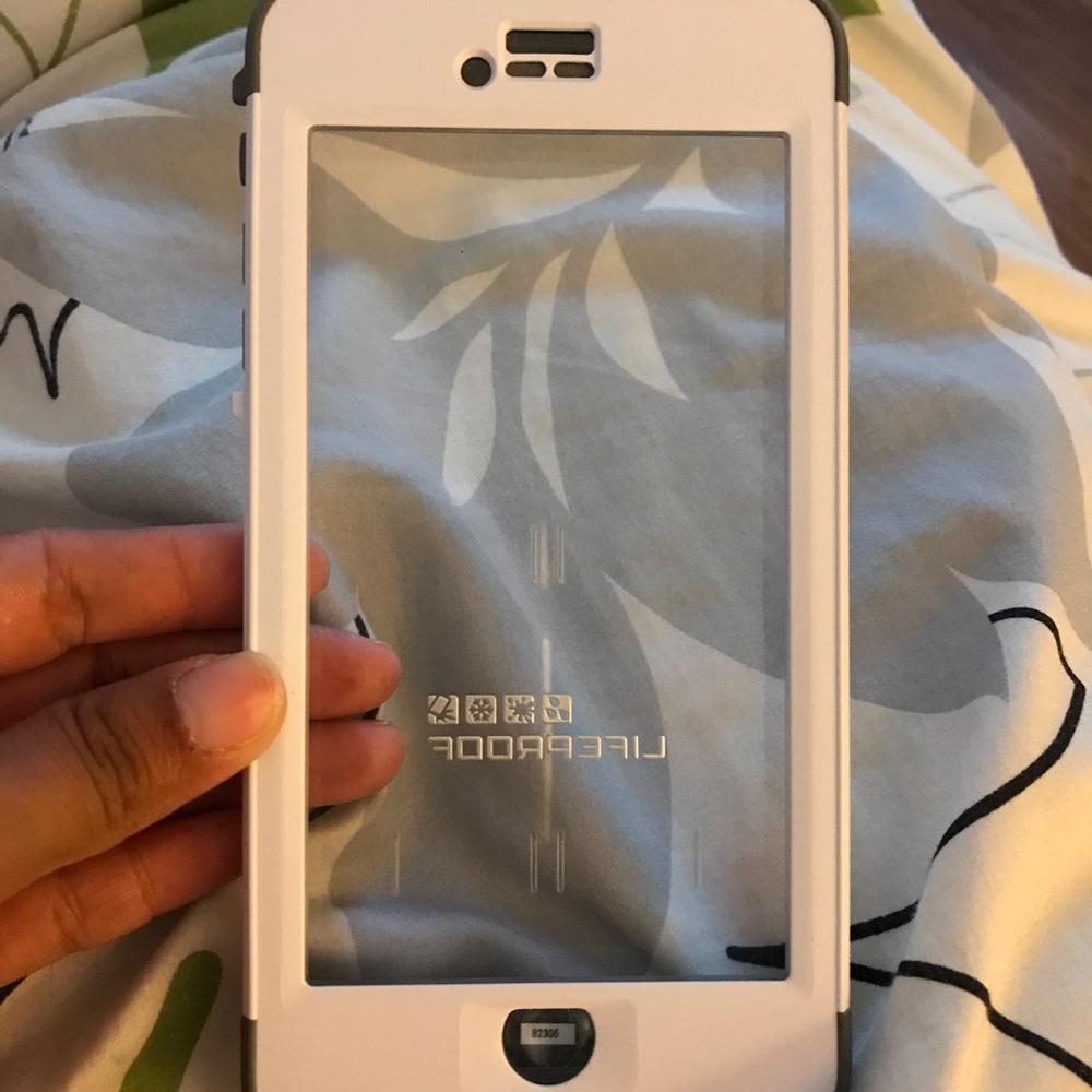 LifeProof Nuud Case