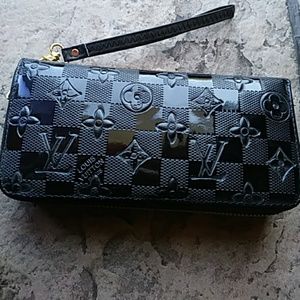 Black!!!wattle!! New