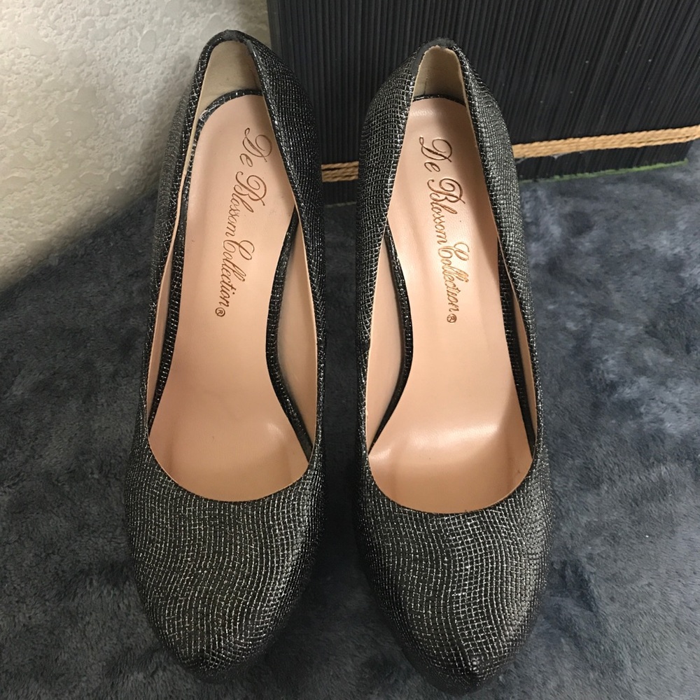 Platform pumps - Picture 5 of 7