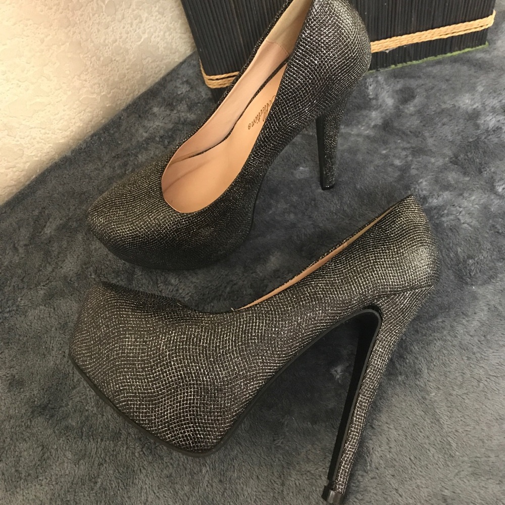 Platform pumps - Picture 7 of 7