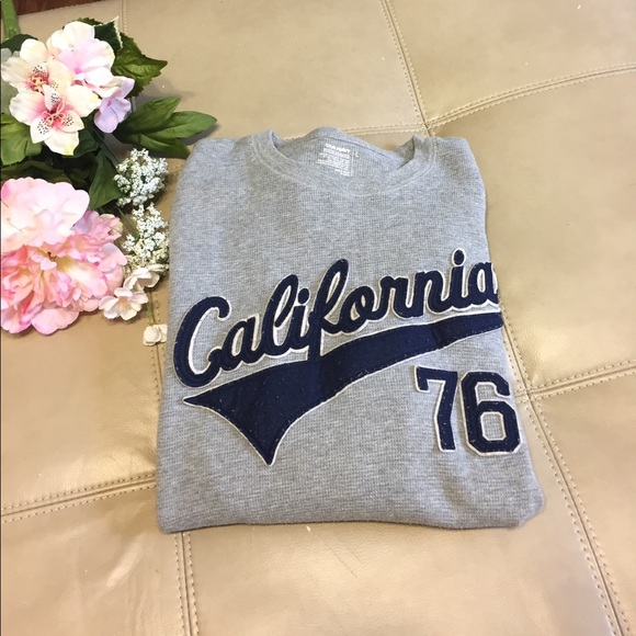 Old Navy Other - Old navy long sleeve shirt