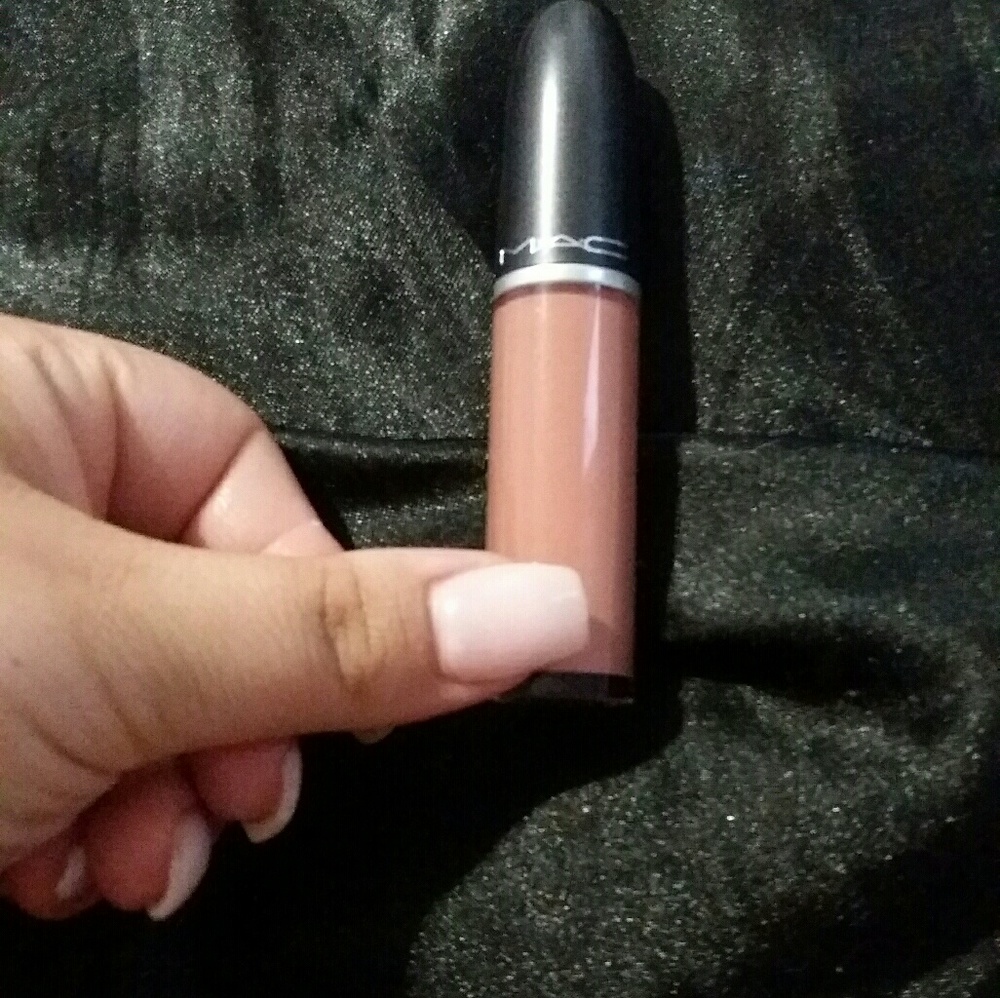Mac liquod lip