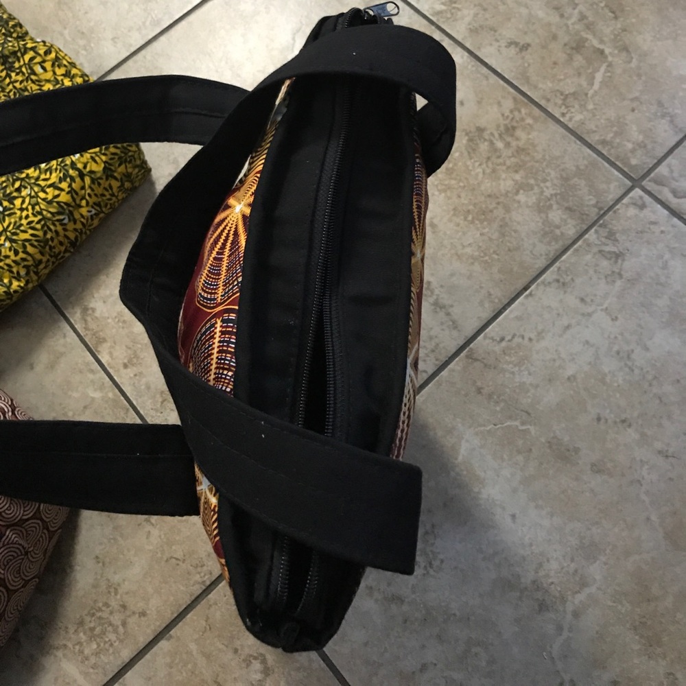 African shoulder bags - Picture 2 of 8