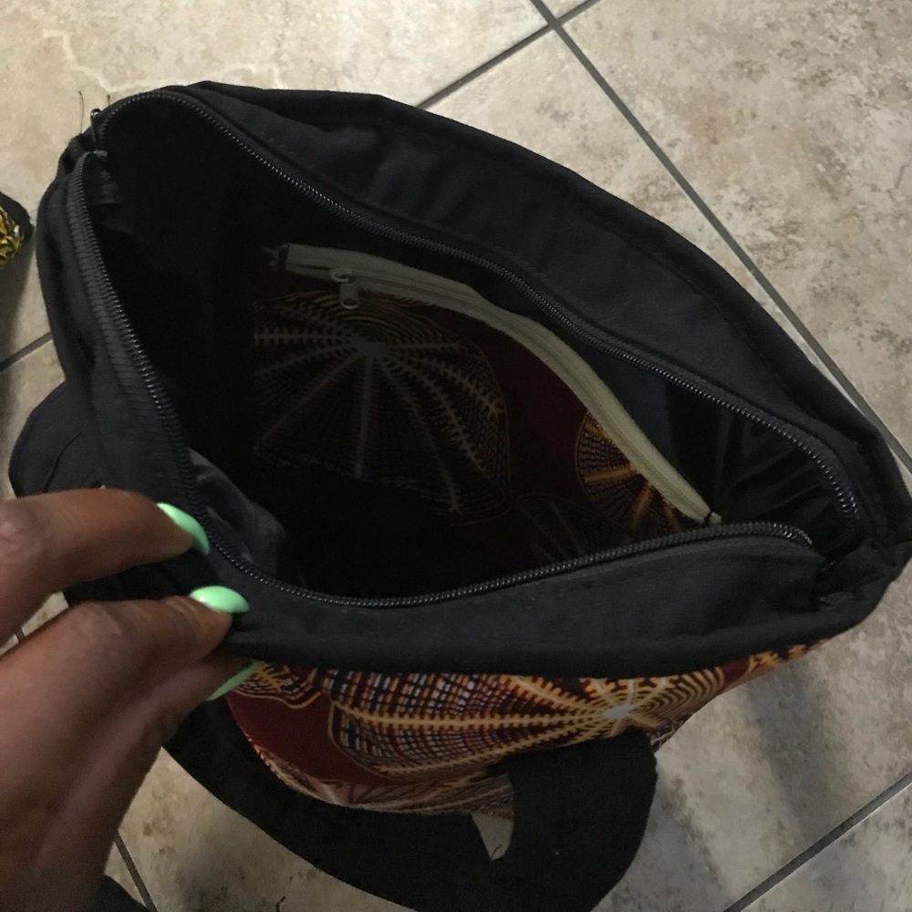 African shoulder bags - Picture 8 of 8