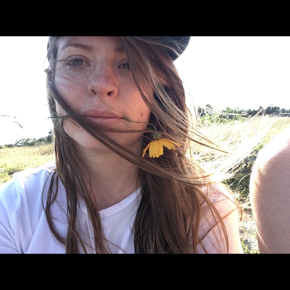 Meet your Posher, Sarah - Picture 7 of 8