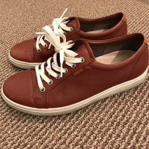 SALE Camel leather Ecco sneakers