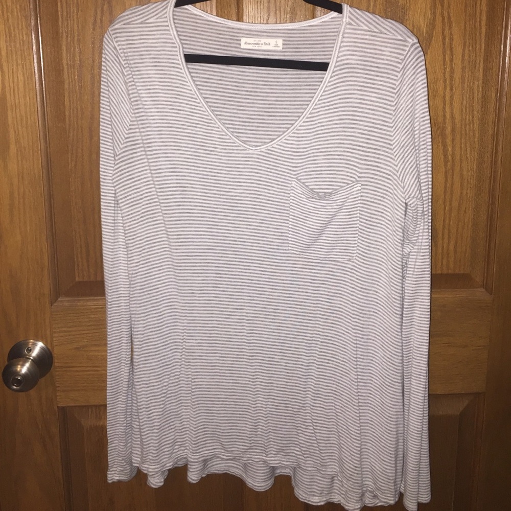 Long sleeve Abercrombie & Fitch shirt