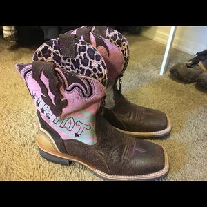 Ariat boots size 7