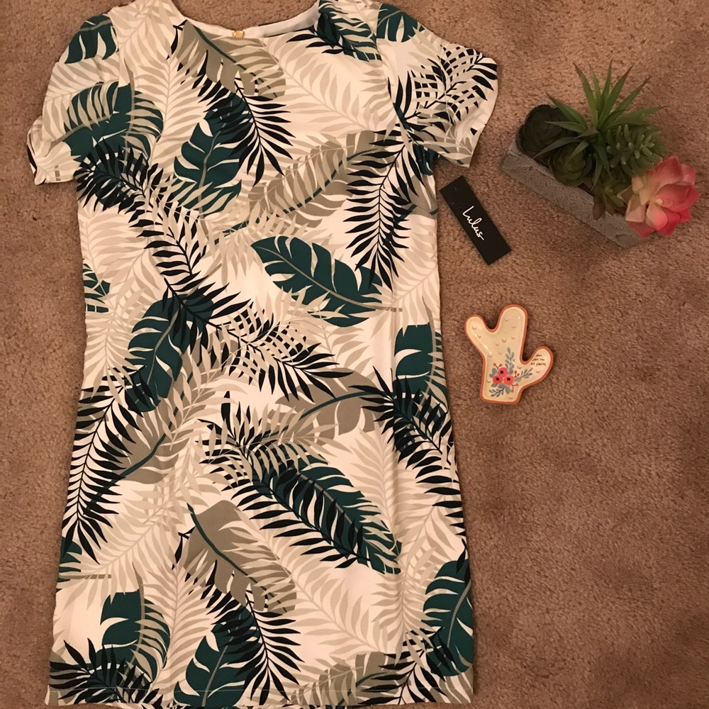 ✅ NWT Lulus Jungle Shift Dress