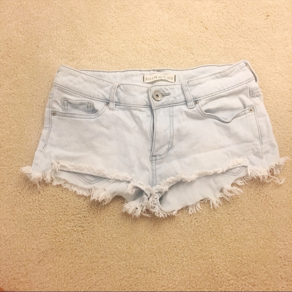 Bullhead jean shorts