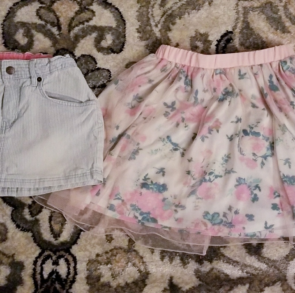 Size 7/8 H&M and Disney Cinderella skirt