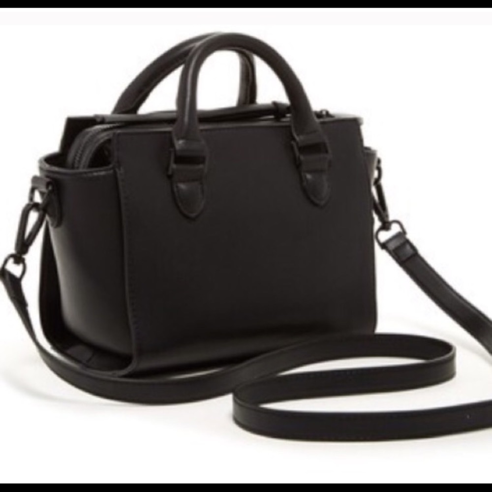 Steve Madden cross body