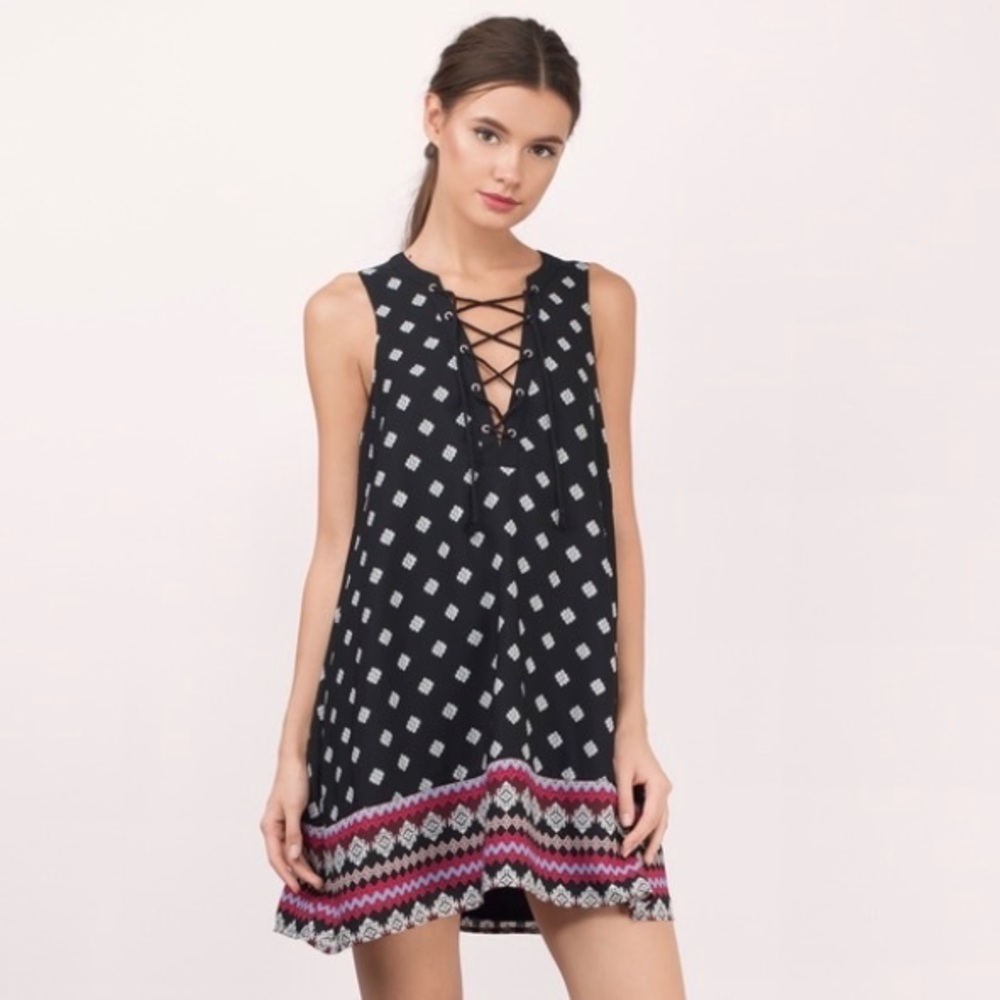 Tobi pattern lace up dress