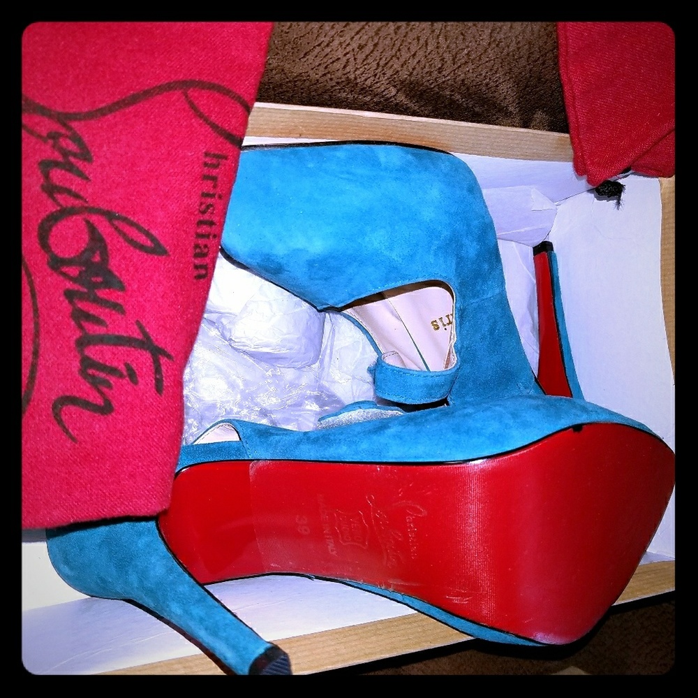 LouBoutin shoes, I ordered them online auth ????