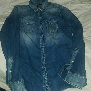 Jean True Religion shirt