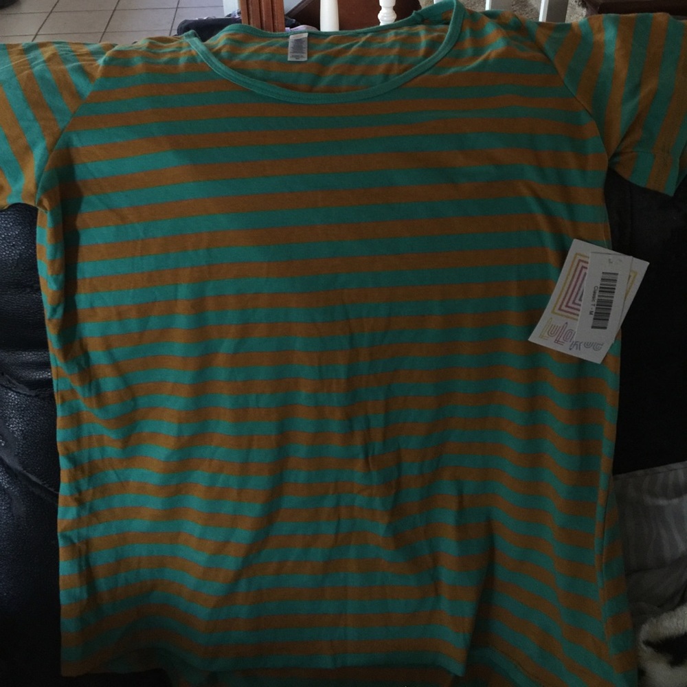 Lularoe classic  T Halloween Unicorn