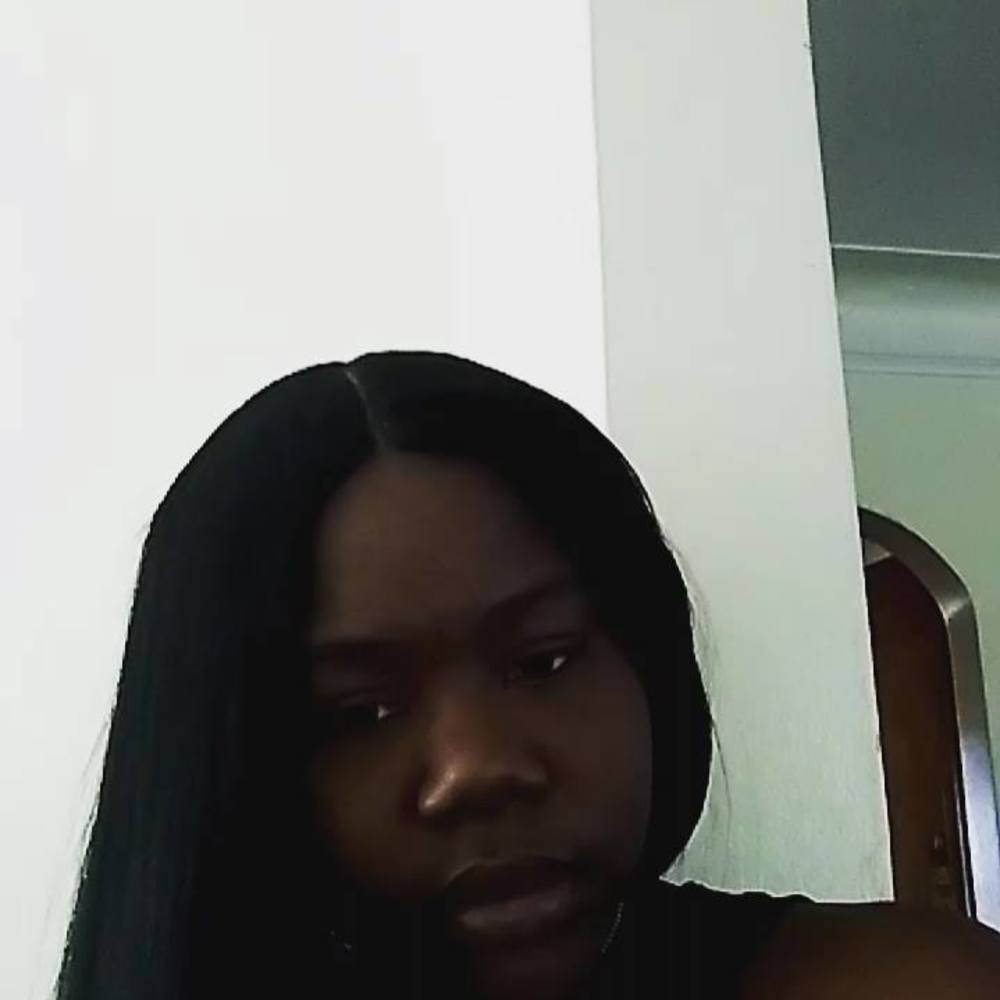 Meet your Posher, Mi'yonce