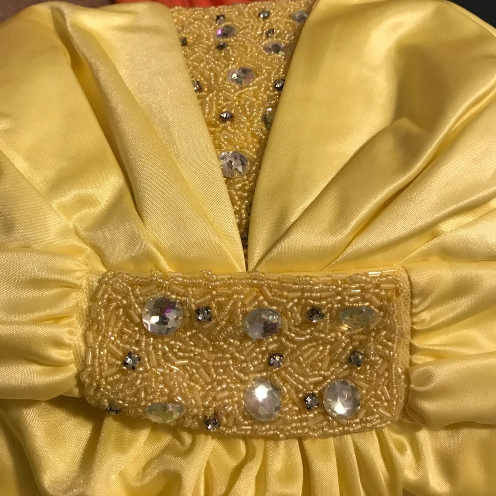 Yellow is the new Black