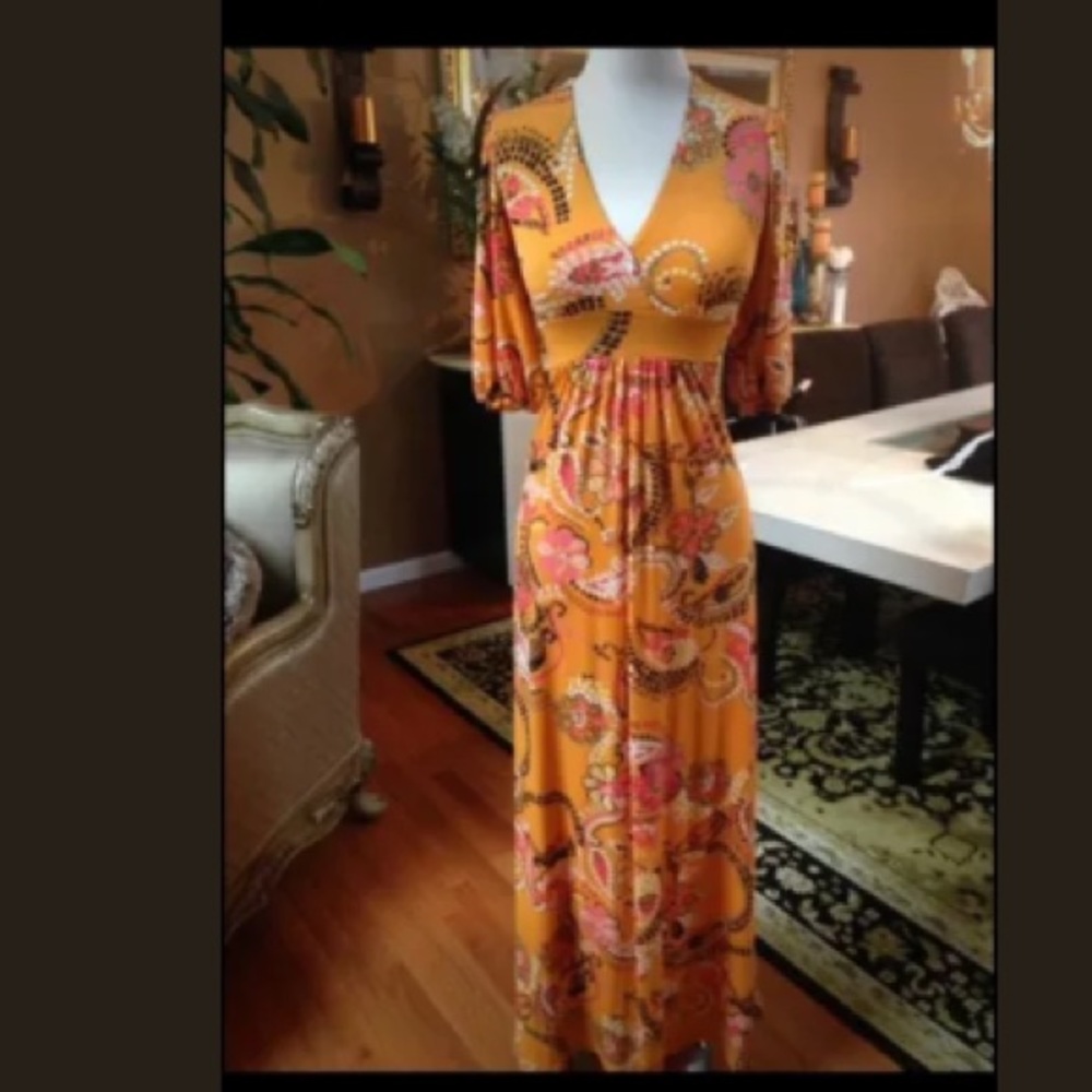 Maxi floor length floral dress