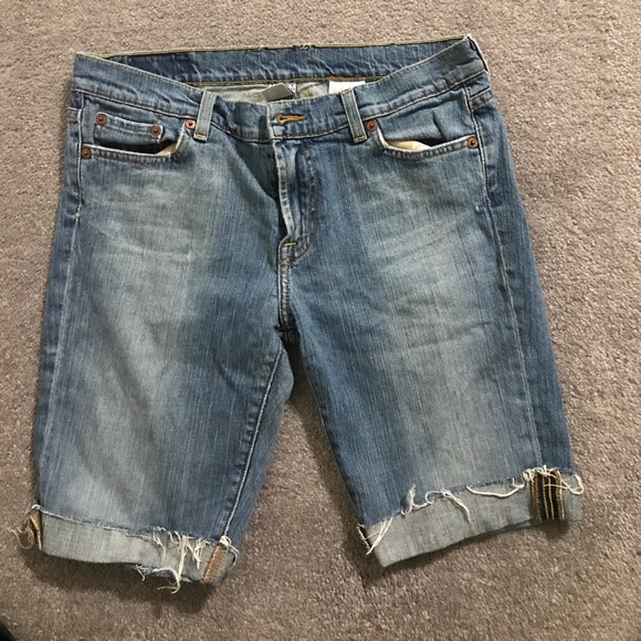 Lucky Brand Denim - Lucky brand shorts size w 31 Lucky Brand Denim - Lucky brand shorts size w 31