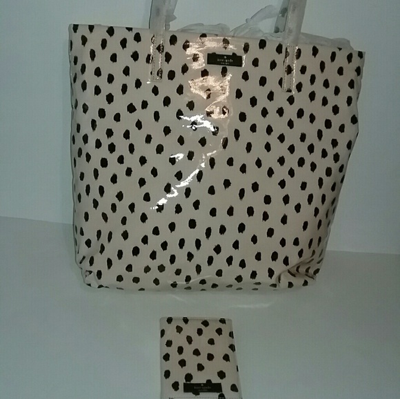 Sold - Picture 6 of 8