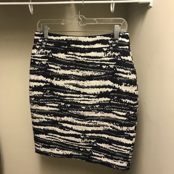 PRICE REDUCED: Reiss Multicolored Shimmering Skirt - Picture 1 of 4
