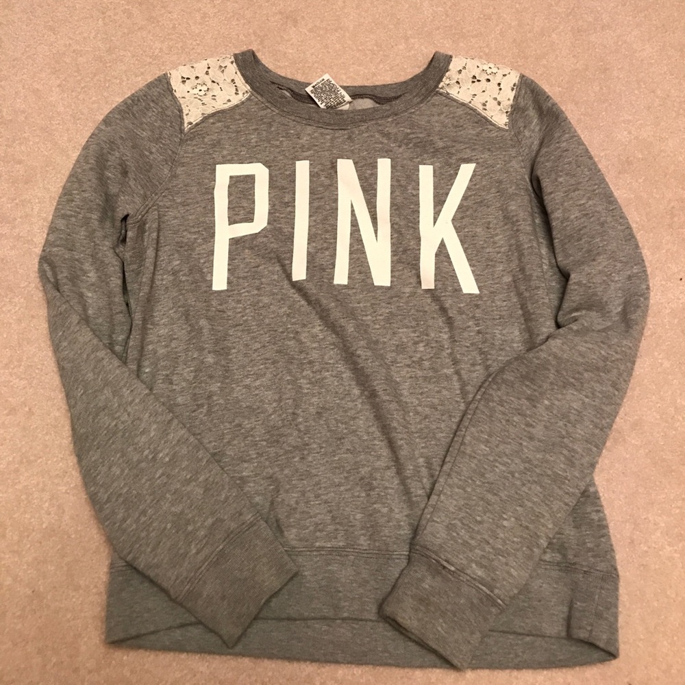 Pink sweatshirt. Used. Size XS.