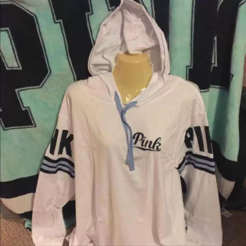 Nwt PINK LONG SLEEVE TEE XS