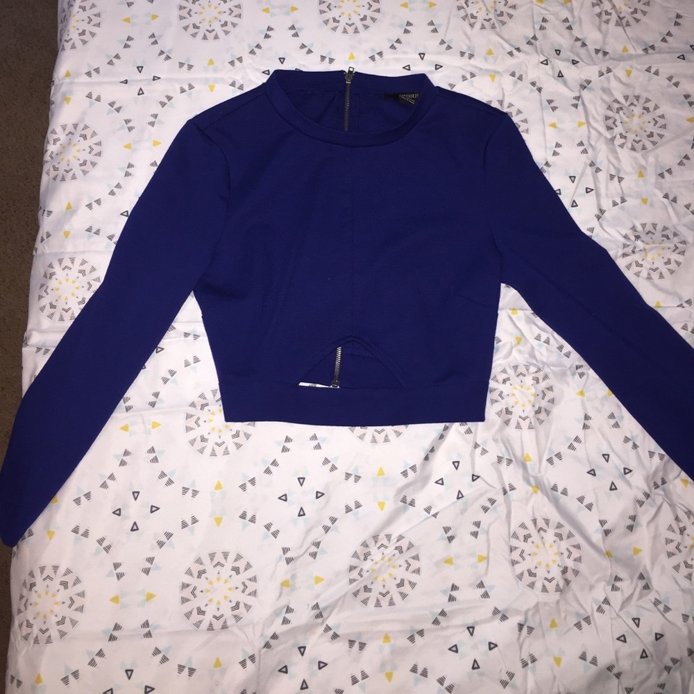 NWOT f21 cropped top