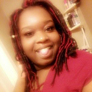 Meet your Posher, Demetria