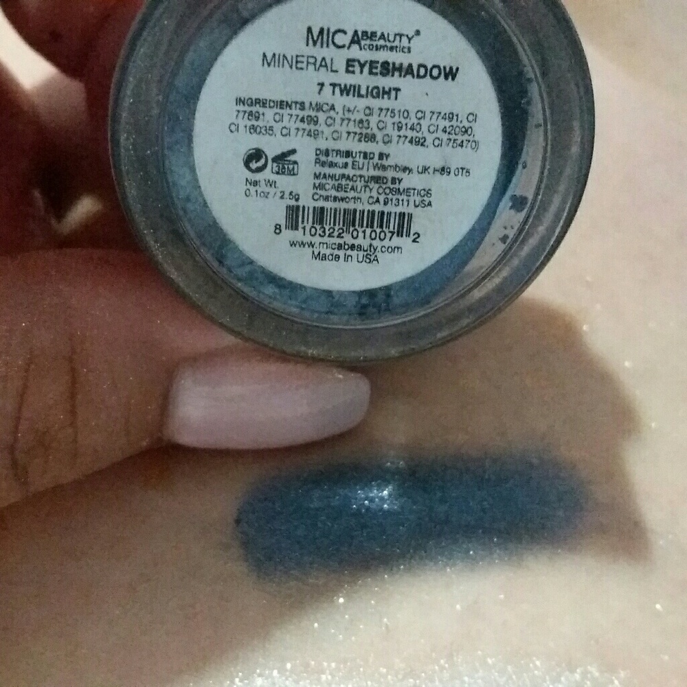 Mica eyeshadow