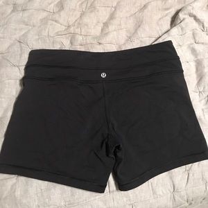Lululemon spandex shorts