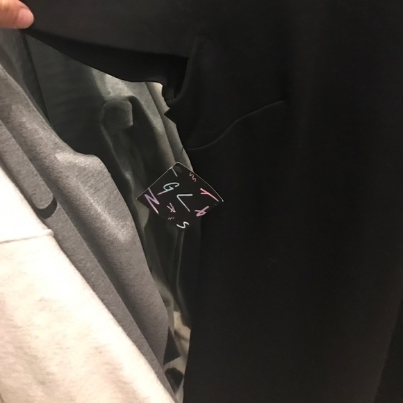 Black bodycon dress Never been worn - Picture 2 of 5