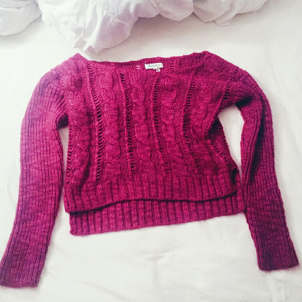 Aéropastel Barney-purple-looking cableknit sweater