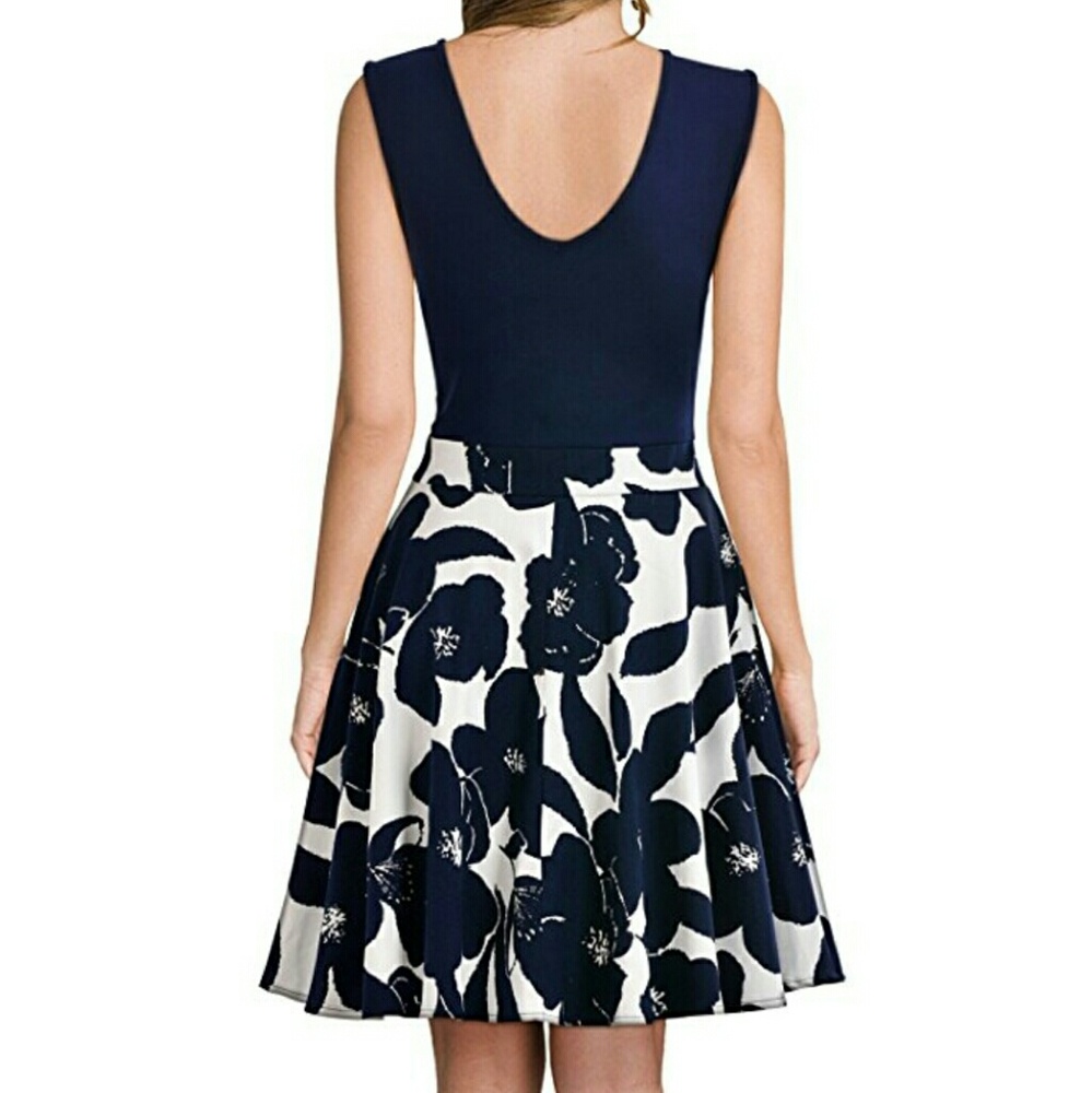 FLORAL FLARE DRESS - Picture 2 of 2