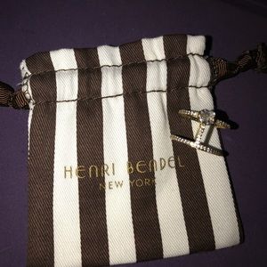 ✨Henri Bendel ring✨