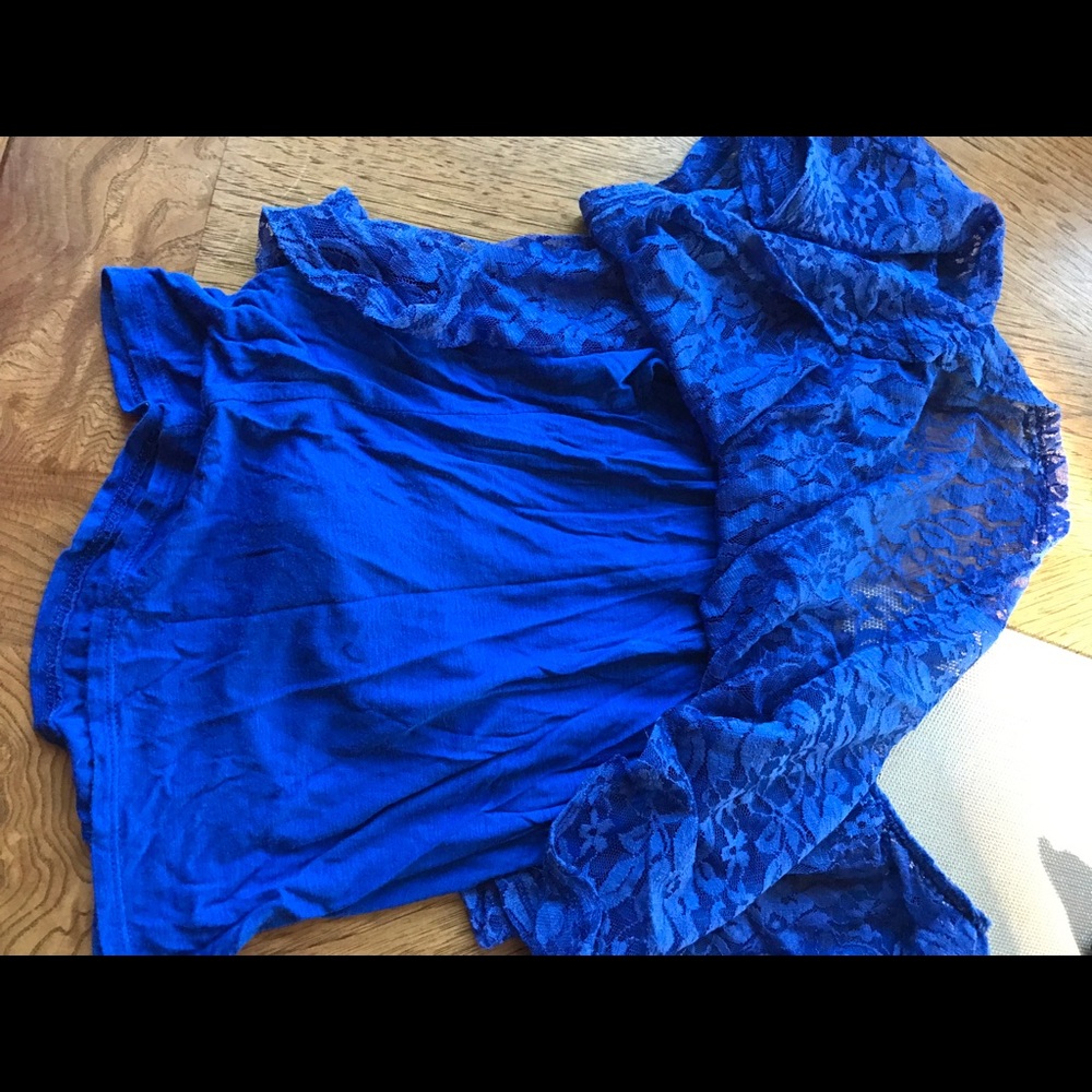 Blue blouse - Picture 2 of 3