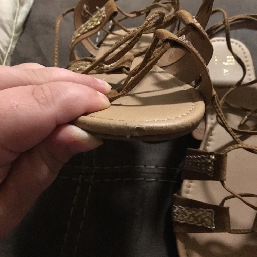 Sandals - Picture 3 of 3