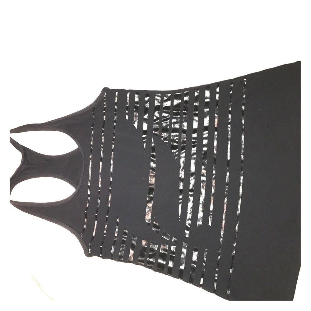 Razor back tank
