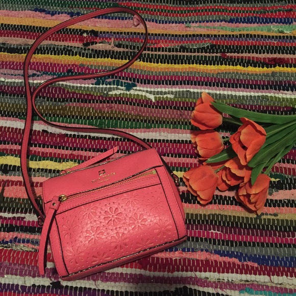 kate spade Handbags - Kate Spade Pink Perri Lane Looloo Purse
