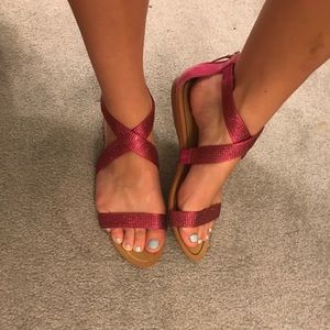 Enzo Angiolini pink sandals