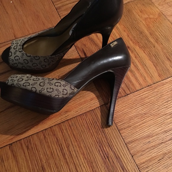 Guess high heels - Picture 2 of 3