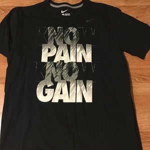 Men's Nike T-shirt