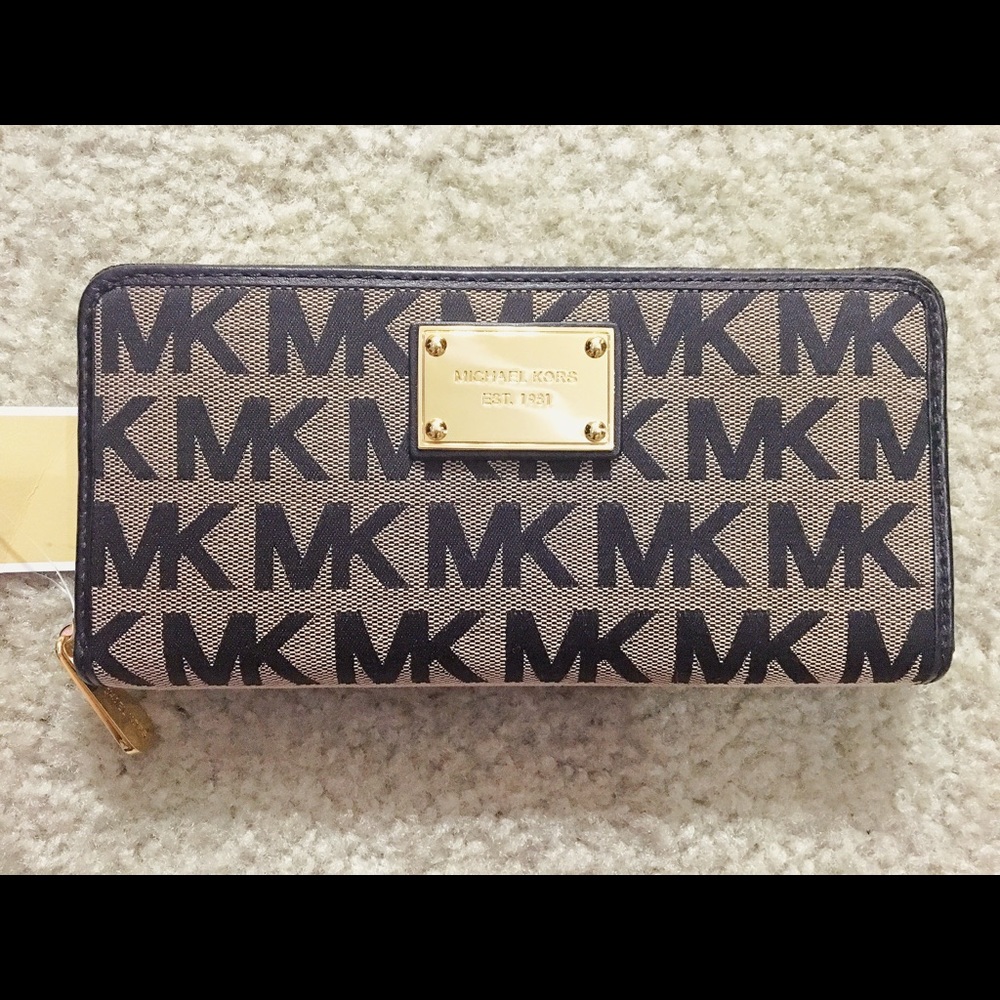 Brown Michael Kors Wallet