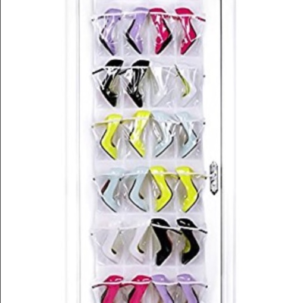 24 Pocket Shoe Organizer