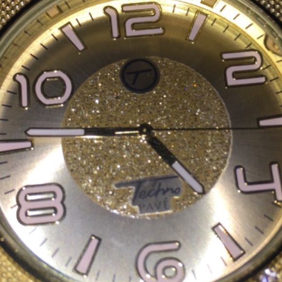 Watch - Picture 2 of 2