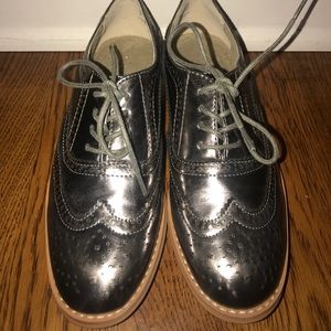Silver oxfords